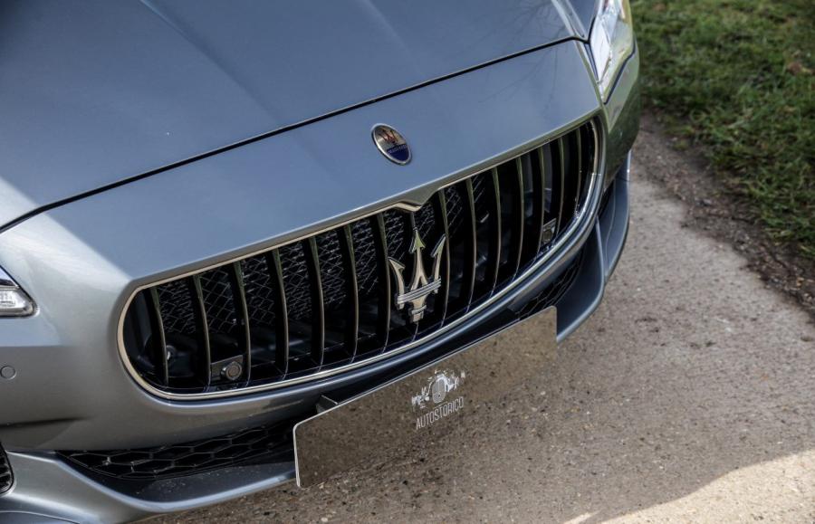 Детали экстерьера Maserati Quattroporte Shooting Brake 2013 года  (UK) (фото 7 из 18)